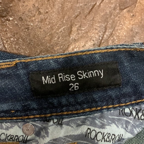 -Rock and Roll skinny jeans w/ fringe on the bottom - Picture 3 of 4